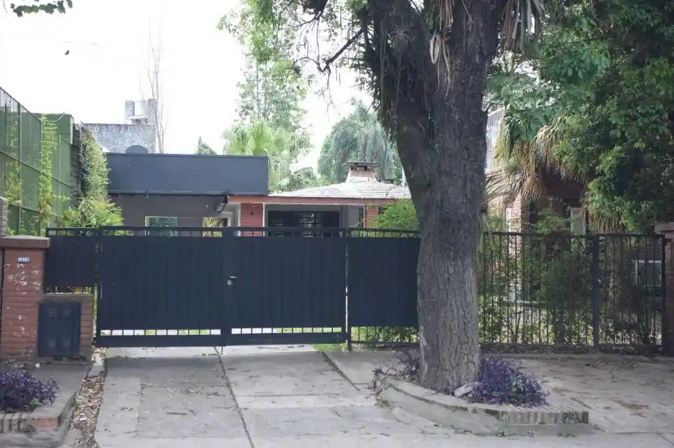 FACHADA. La financiera Sunday Monday funcionaba en una vivienda en Avenida Aconquija al 1.200.