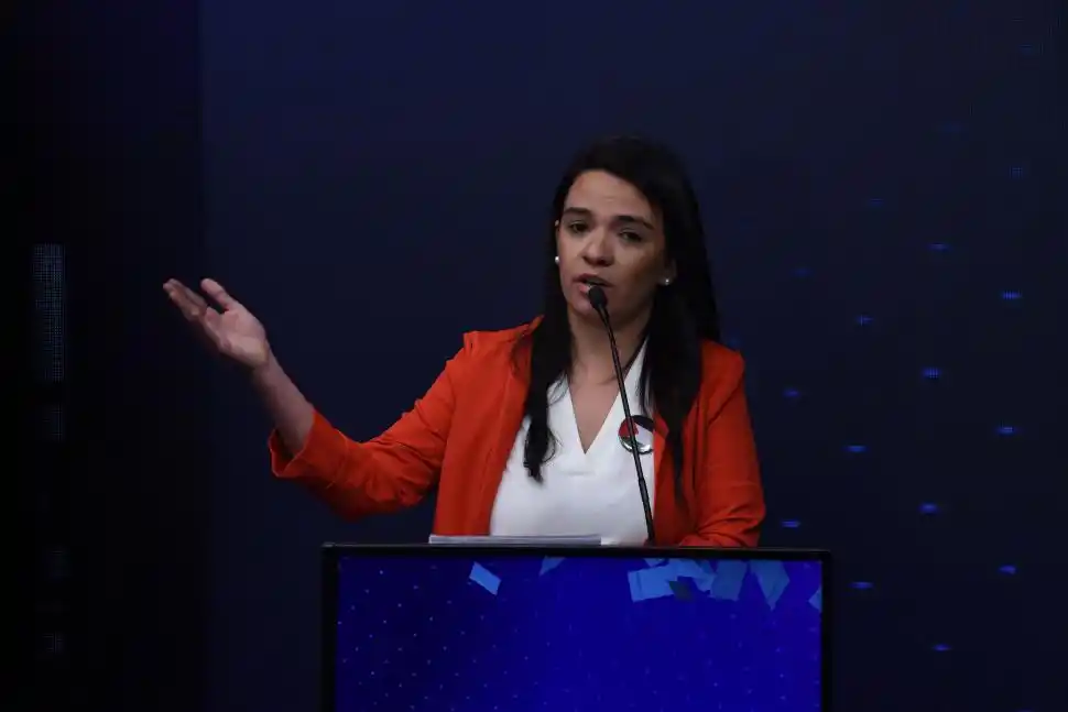 DESDE LA IZQUIERDA. El FIT-U que lidera Arreguez se opone a Milei.