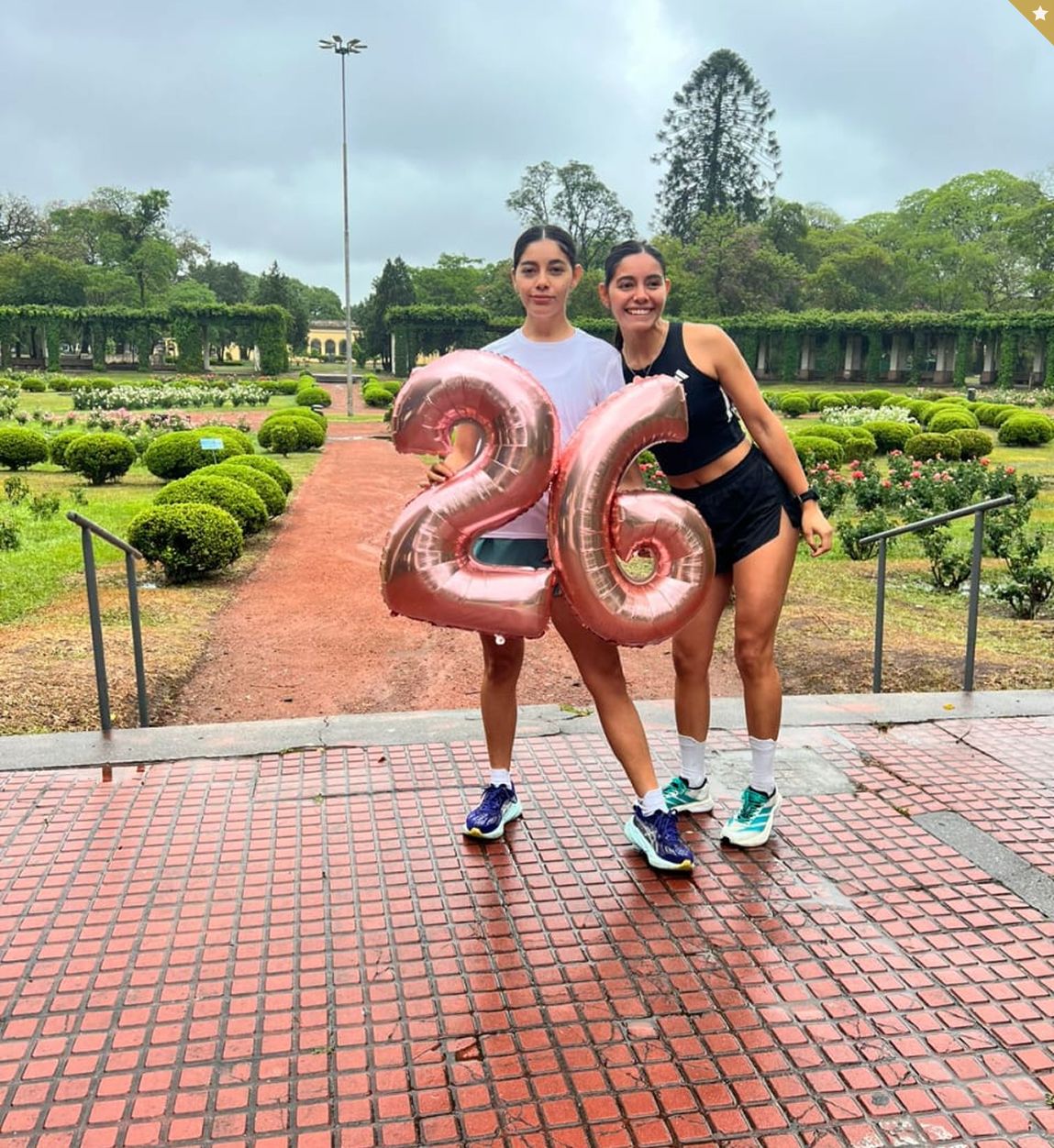 De la Carrera de LA GACETA a su propia largada: las gemelas que celebraron su cumpleaños corriendo