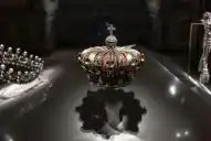 Cómo fue el robo de las joyas imperiales del Louvre en solo siete minutos