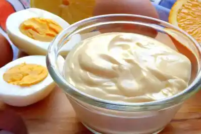 Cómo hacer mayonesa de huevo duro sin aceite: la receta más saludable y fácil