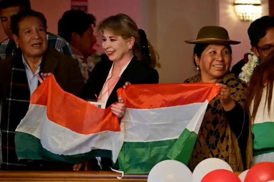 ESPERANZAS. Simpatizantes de Paz celebraron la elección del senador que promueve “capitalismo para todos”.