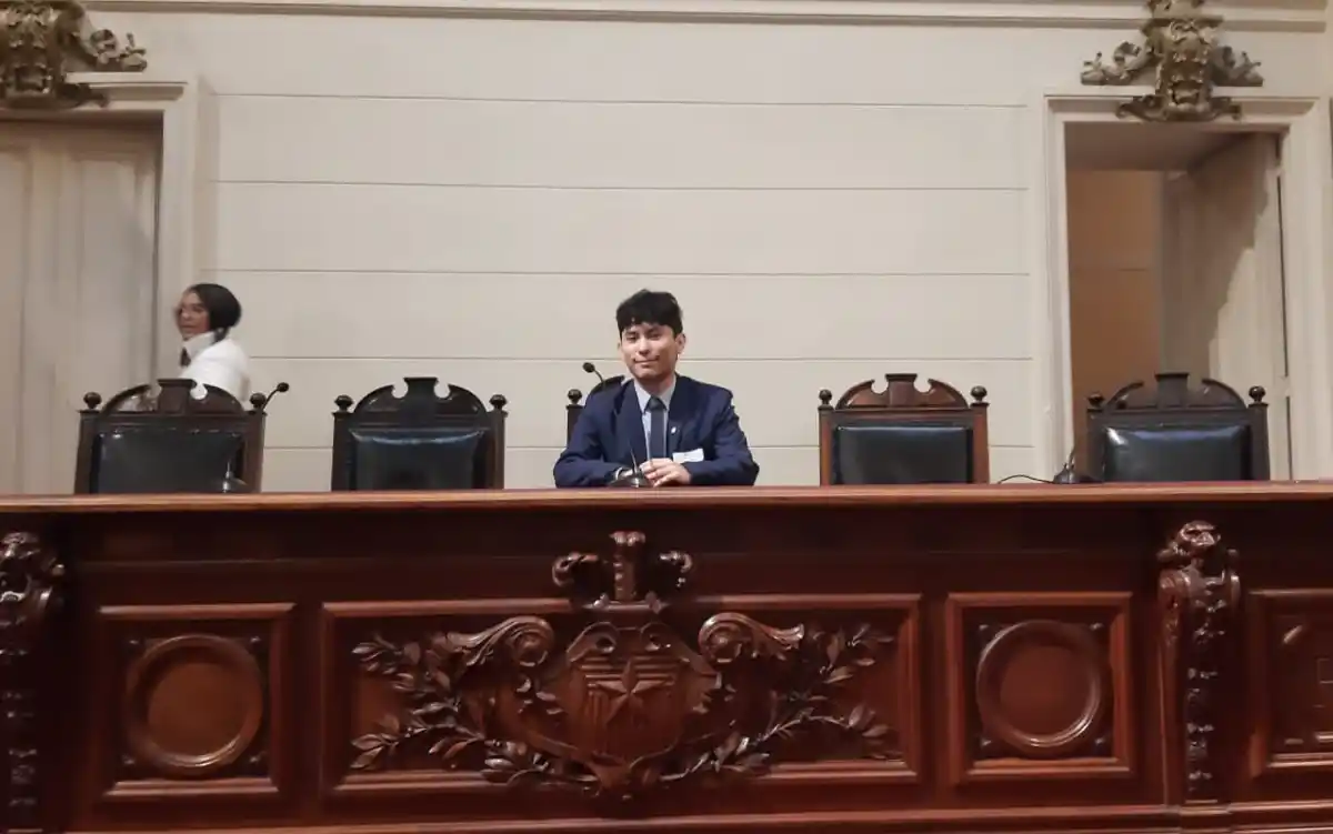 ESTUDIANTE DE ABOGACIA. Fue seleccionado para participar del COY20 (Conference of Youth), el encuentro mundial de jóvenes que antecede a la COP30. CORTESIA MAURICIO CASTRO