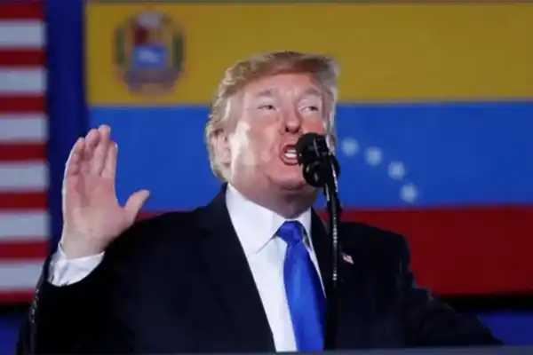 Escala la tensión EEUU-Colombia: Trump arremetió contra Gustavo Petro y lo trató de matón