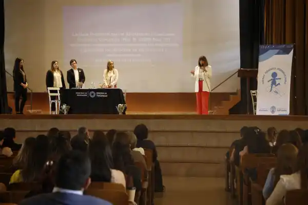 Educación presentó una Guía Provincial para el Abordaje de Situaciones Escolares Complejas