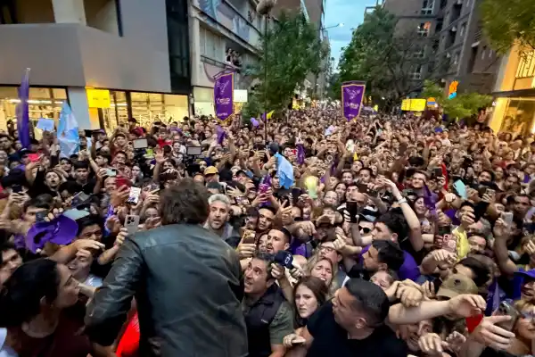 Javier Milei: Estamos en un momento bisagra de la historia argentina