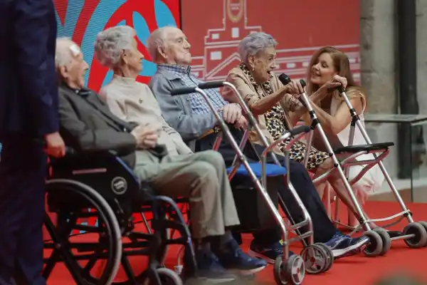 Madrid: los jubilados que disfrutarán de actividades y excursiones gratis con el nuevo Carné Senior