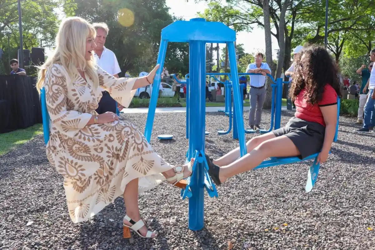Rossana Chahla inauguró la remodelación de la plaza Gutenberg en la zona sur de la capital