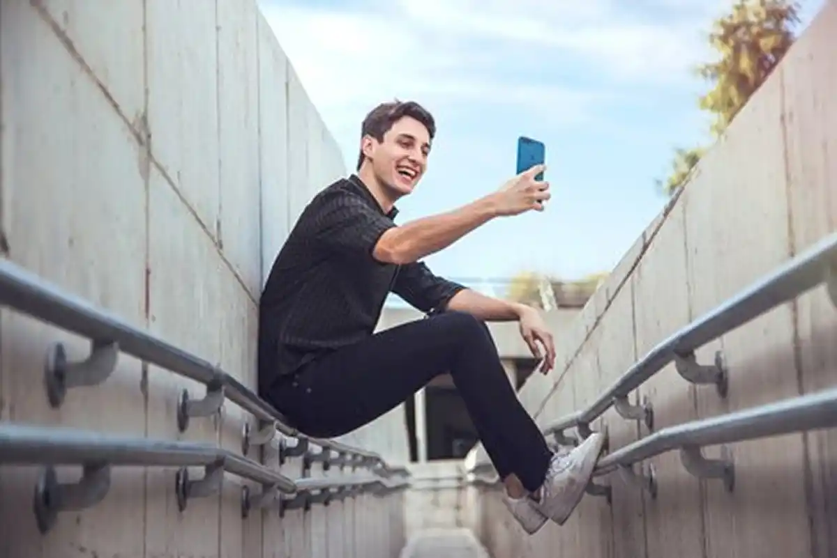 UNO DE LOS REFERENTES. Fermín Bo, de LuzuTV, será uno de los anfitriones del streaming laboral, junto a Patricia Jebsen y Mario Pergolini. / INSTAGRAM @ferminbo