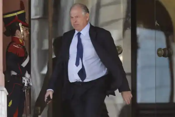 En medio de tensiones internas con el entorno presidencial, renunció el canciller Gerardo Werthein