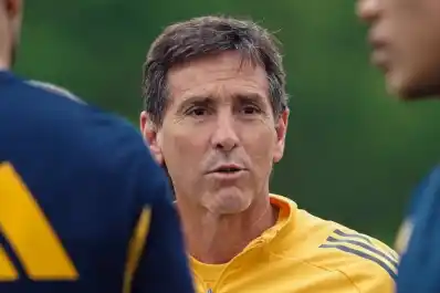 Alerta en Boca: un jugador no terminó la práctica y Cavani volvió a entrenarse diferenciado