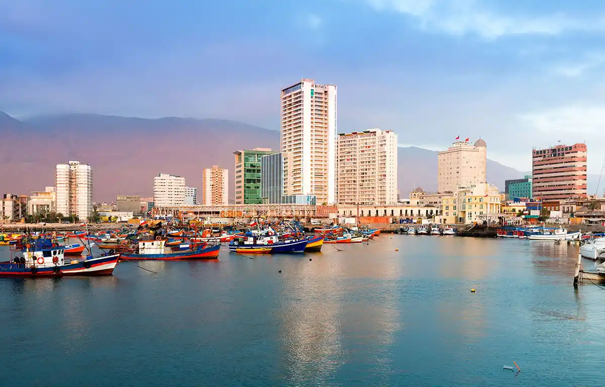 Vacaciones de verano: ¿cuánto cuesta viajar a Iquique en enero?