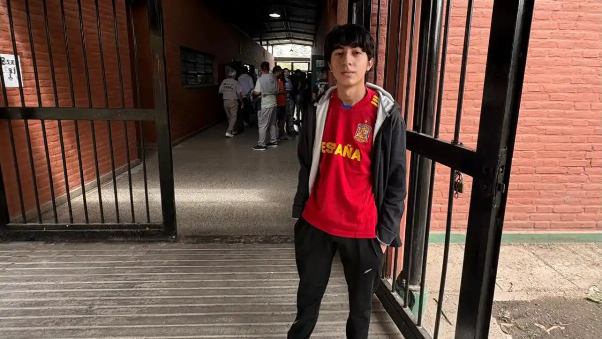 CON CONFIANZA. Dylan ejerció su deber cívico y ya está pensando en cómo será conocer más de la política. / LA GACETA