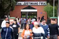 El faltazo de autoridades de mesa, la BUP y el acarreo marcaron la primera mitad de la jornada electoral