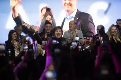 Elecciones legislativas 2025: La Libertad Avanza ganó con el 40,84% y Milei revalida su poder en las urnas