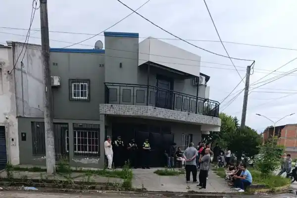 Encontraron el cuerpo de un contador en el freezer de su casa de Aguilares