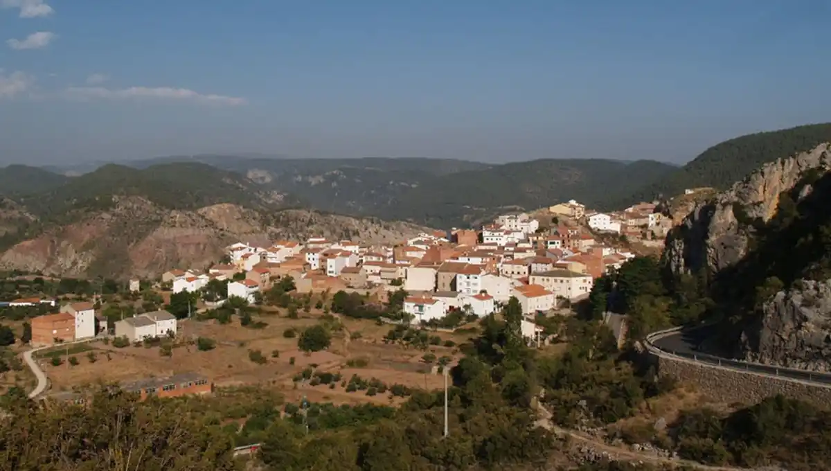 Un bonito pueblo español realiza una desesperada convocatoria para sumar habitantes: “Tenemos casas vacías y hacen falta trabajadores”