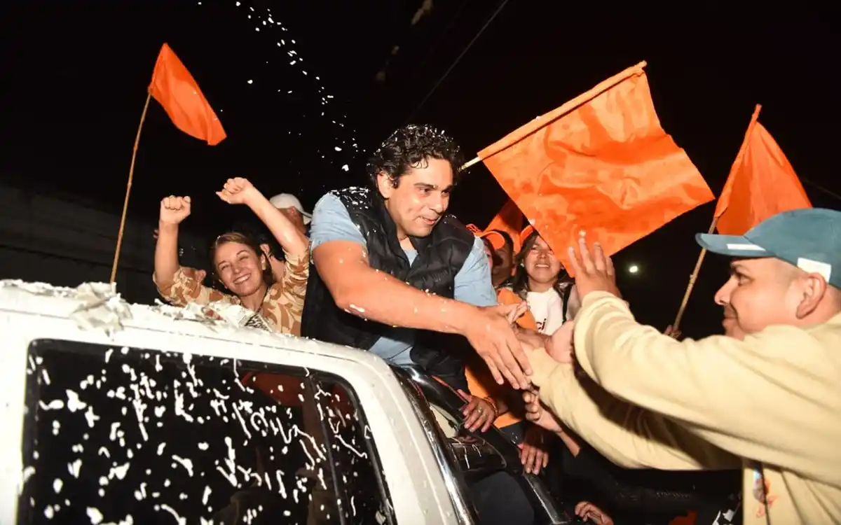 Bruno Romano festeja su gran elección. 