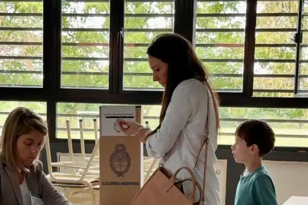 Fuerza Republicana y CREO no sedujeron al elector, y el Frente de Izquierda subió peldaños