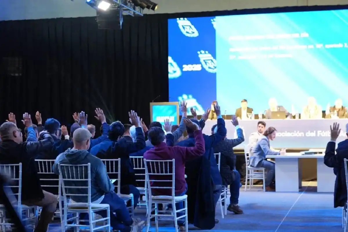 Llamativa aprobación en la Asamblea de AFA: la sede dejará su lugar en Viamonte y se muda a Ezeiza
