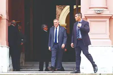 Javier Milei recibe a Osvaldo Jaldo y a otros gobernadores en Casa Rosada: qué se tratará