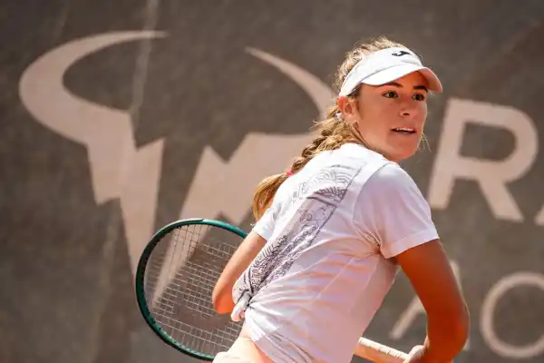 Tucumán Open: Solana Sierra, Ormaechea, Carlé y Riera, protagonistas en Lawn Tennis