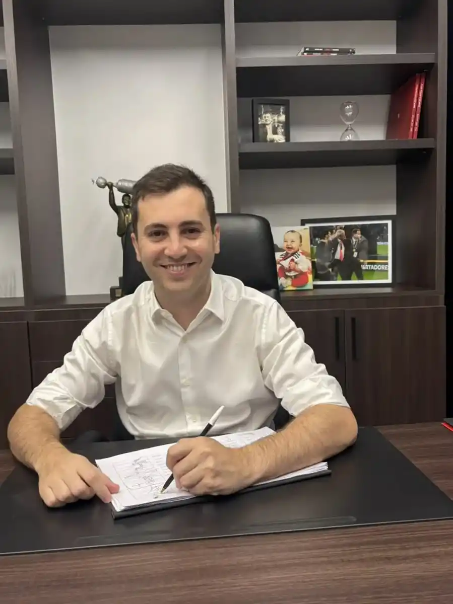 Stefano di Carlo, el heredero del oficialismo 