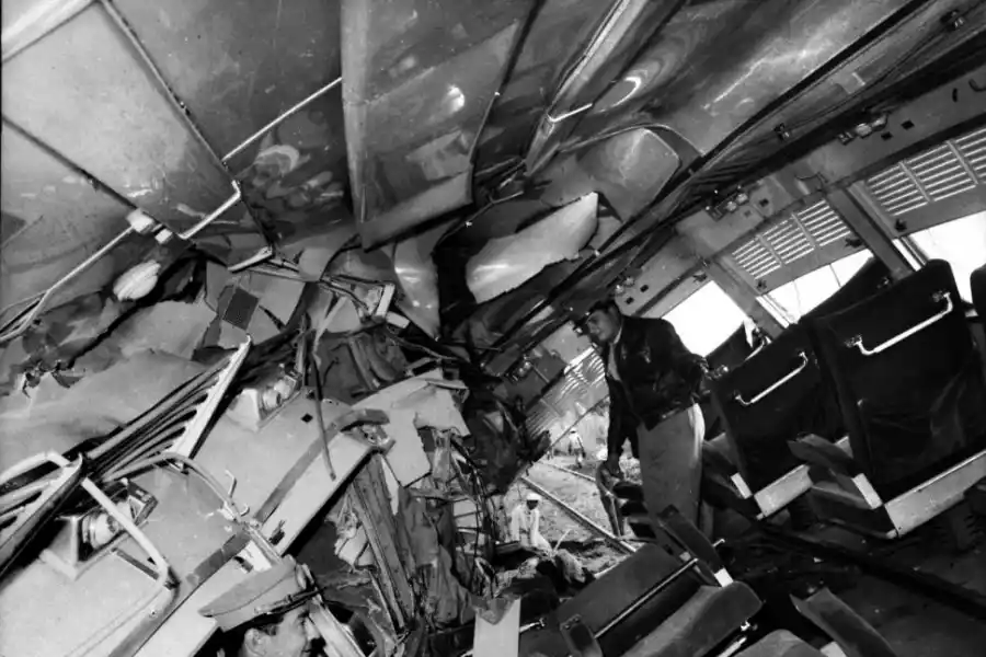 Recuerdos fotográficos: 1966. La tragedia en el tren que se dobló en U en Estación Aráoz