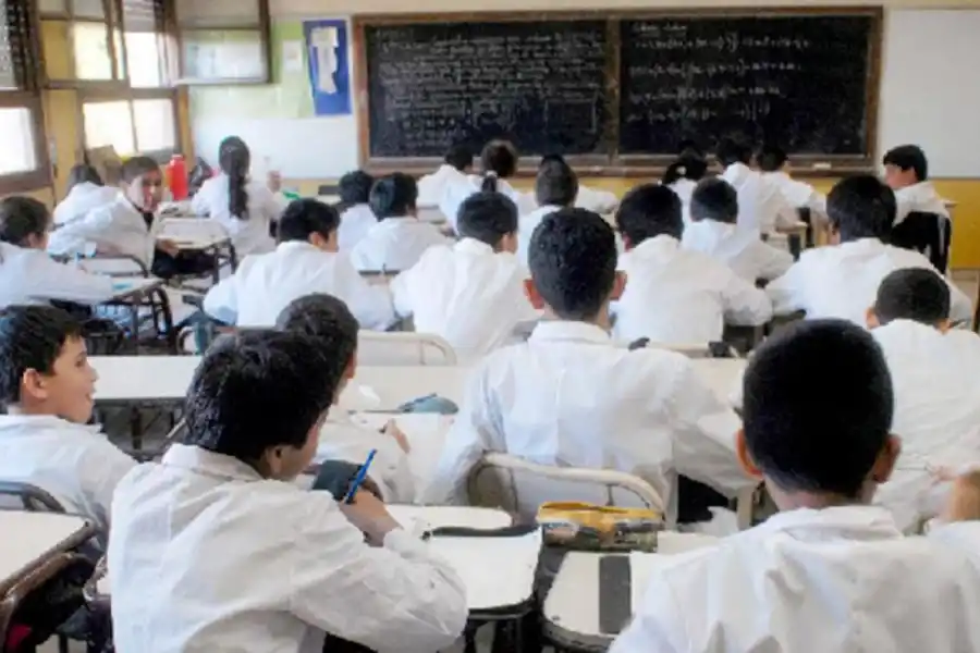 Congreso de PLaNEA: el desafío que llevan adelante 101 escuelas tucumanas para transformar el secundario