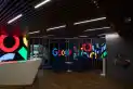 Google convoca a estudiantes y a profesionales a formarse gratis en inteligencia artificial