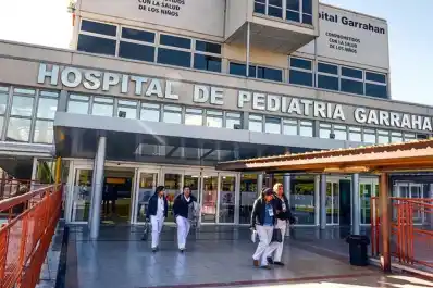 El Gobierno de Milei oficializó el aumento de presupuesto para hospitales y personal de la salud
