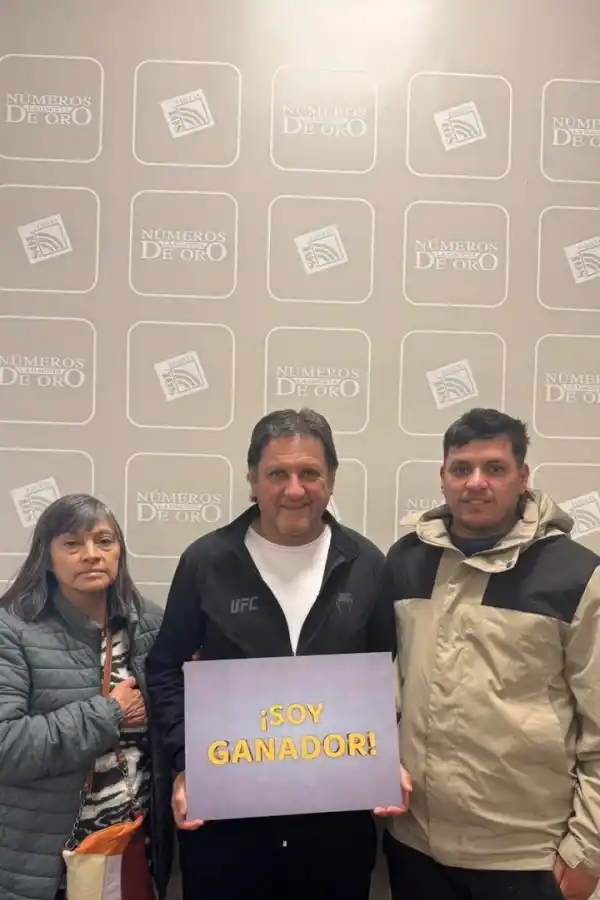 DESDE TRANCAS. Francisco usará el premio en su escuela de fútbol