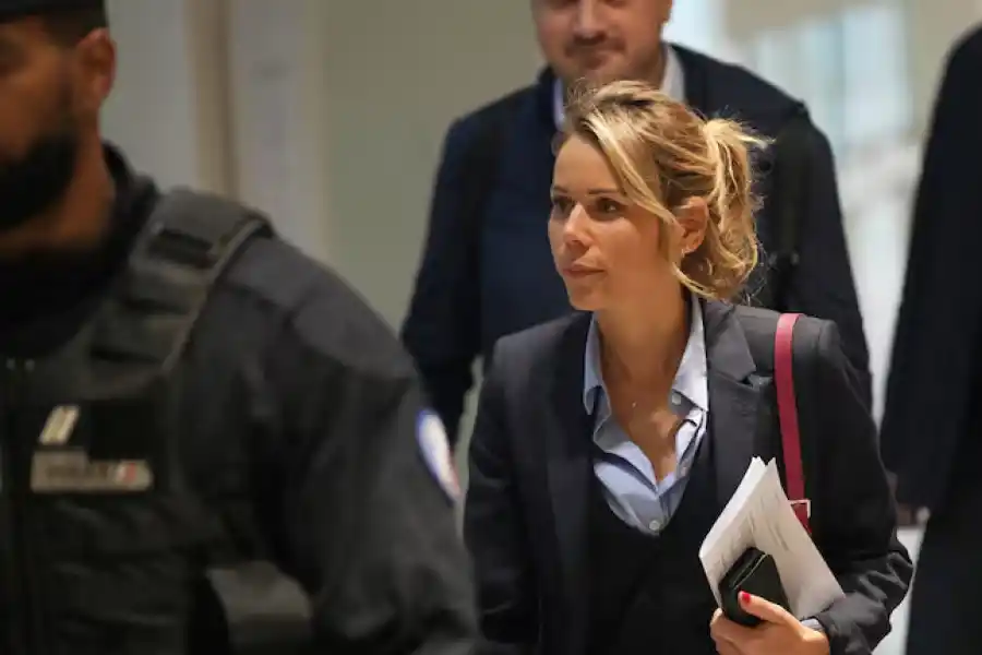 HIJA. Tiphaine Auzière es una de tres hermanos, nacidos del primer matrimonio de Brigitte.