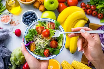 Se deben consumir más frutas y verduras