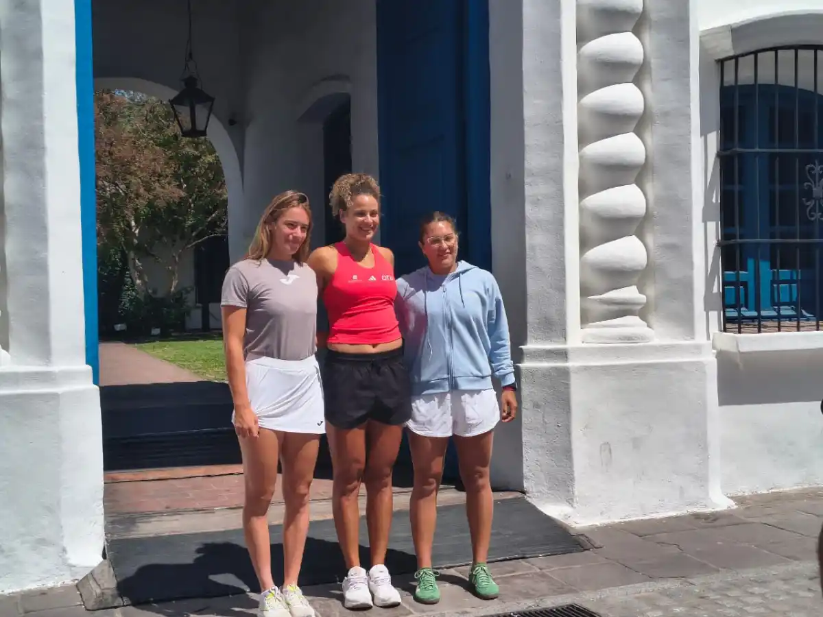En la previa al WTA 125, Solana Sierra, Mayar Sherif y Luisina Giovannini visitaron la Casa Histórica.