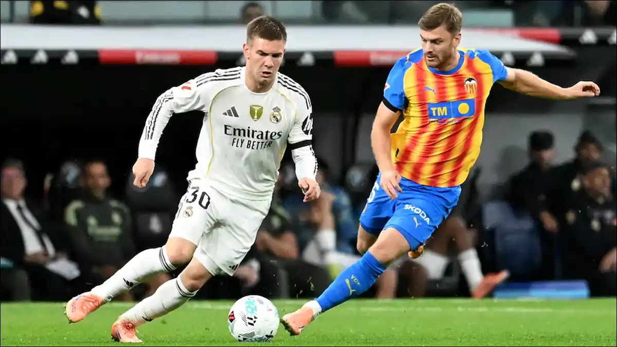 BAJA SENSIBLE. Mastantuono no jugará ante Liverpool y su evolución será evaluada día a día por el cuerpo médico.