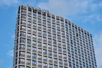 La historia de la mujer que cayó del cielo en Londres: 21 años después, el misterio aún la envuelve