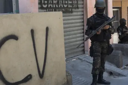 PODER. El grupo criminal Comando Vermelho extendió su poderío hacia afuera de las fronteras de Brasil.