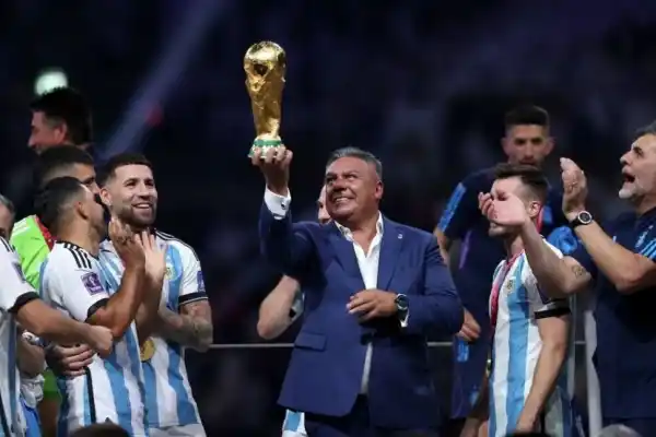 El fútbol argentino y el alto precio de haber sido campeón del mundo