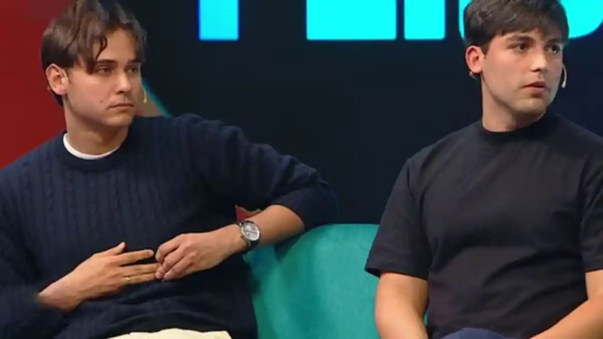 INTELIGENCIA ARGENTINA. Lucciano y Tiago, dos jóvenes del ITBA, crearon una app que asiste a neurocirujanos con realidad aumentada. / OTRO DÍA PERDIDO