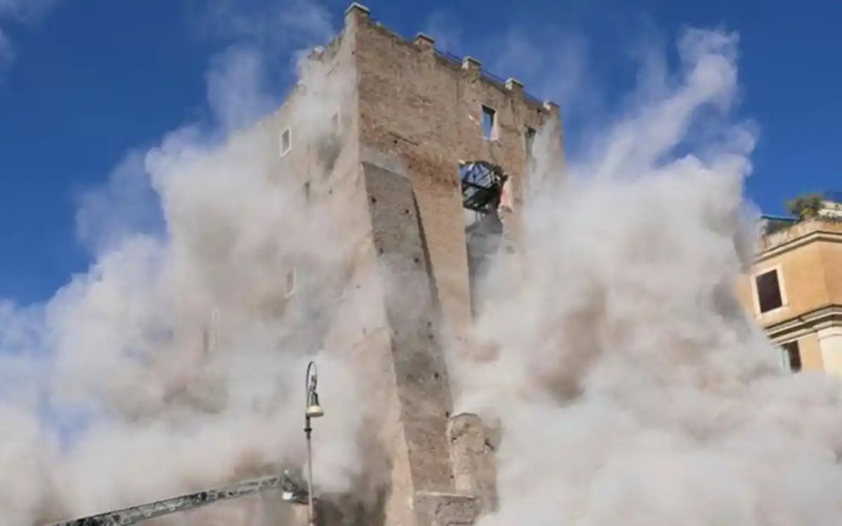 Murió un trabajador tras el colapso parcial de una torre medieval en Roma