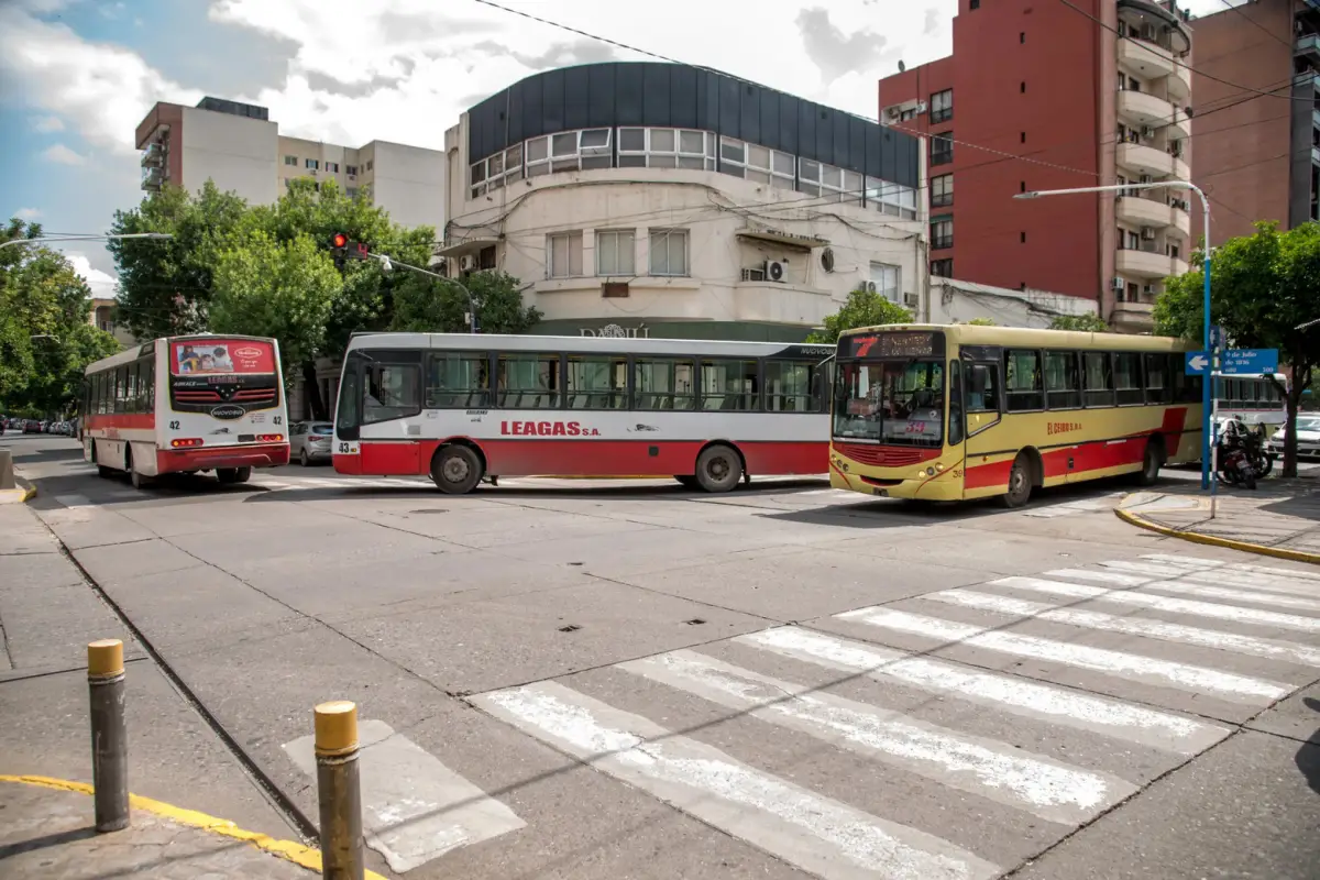La UTA confirmó un sorpresivo paro de colectivos para estea semana: cuándo arranca y a quiénes afecta