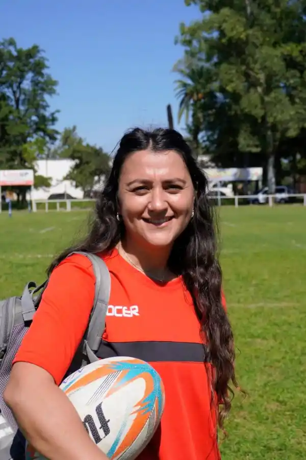 Silvana Castro, entrenadora de Las Naranjas.