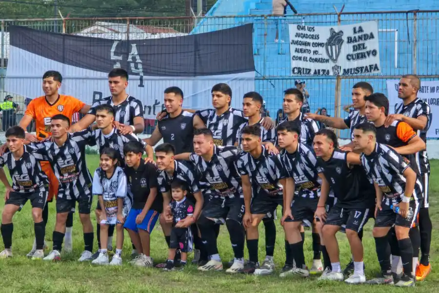 Garmendia, San Ramón y Cruz Alta vuelven a Primera de la Liga Tucumana