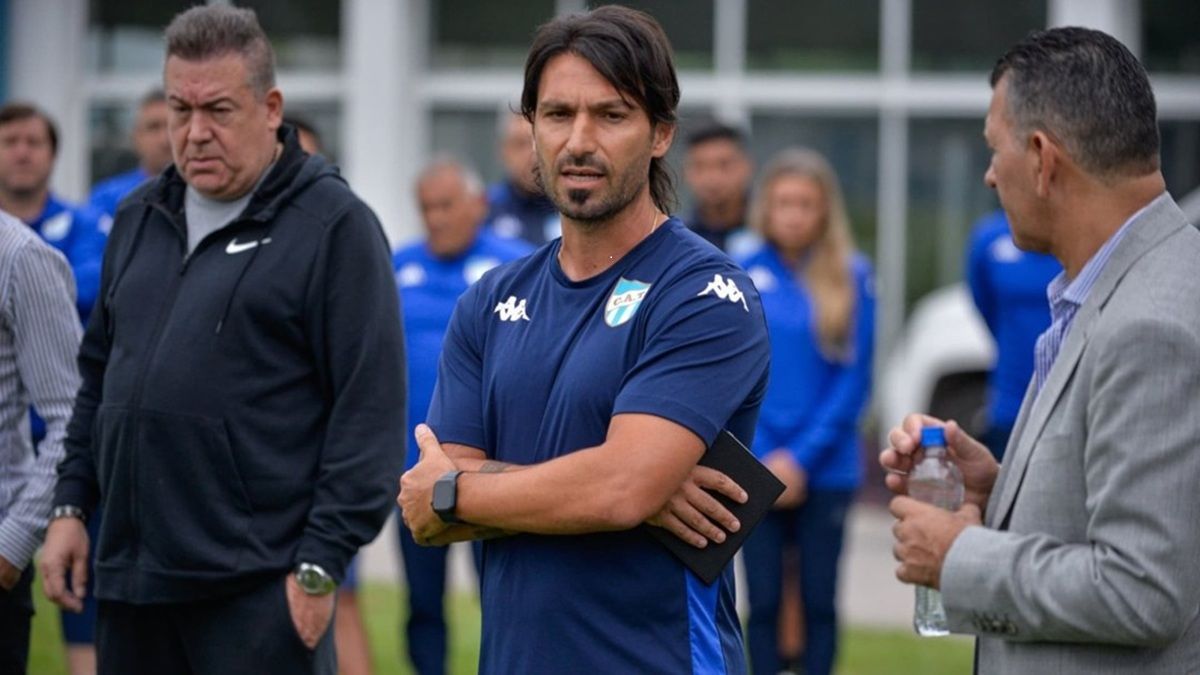 Cuatro bajas y dos regresos: la trascendental decisión que deberá afrontar Colace en Atlético Tucumán