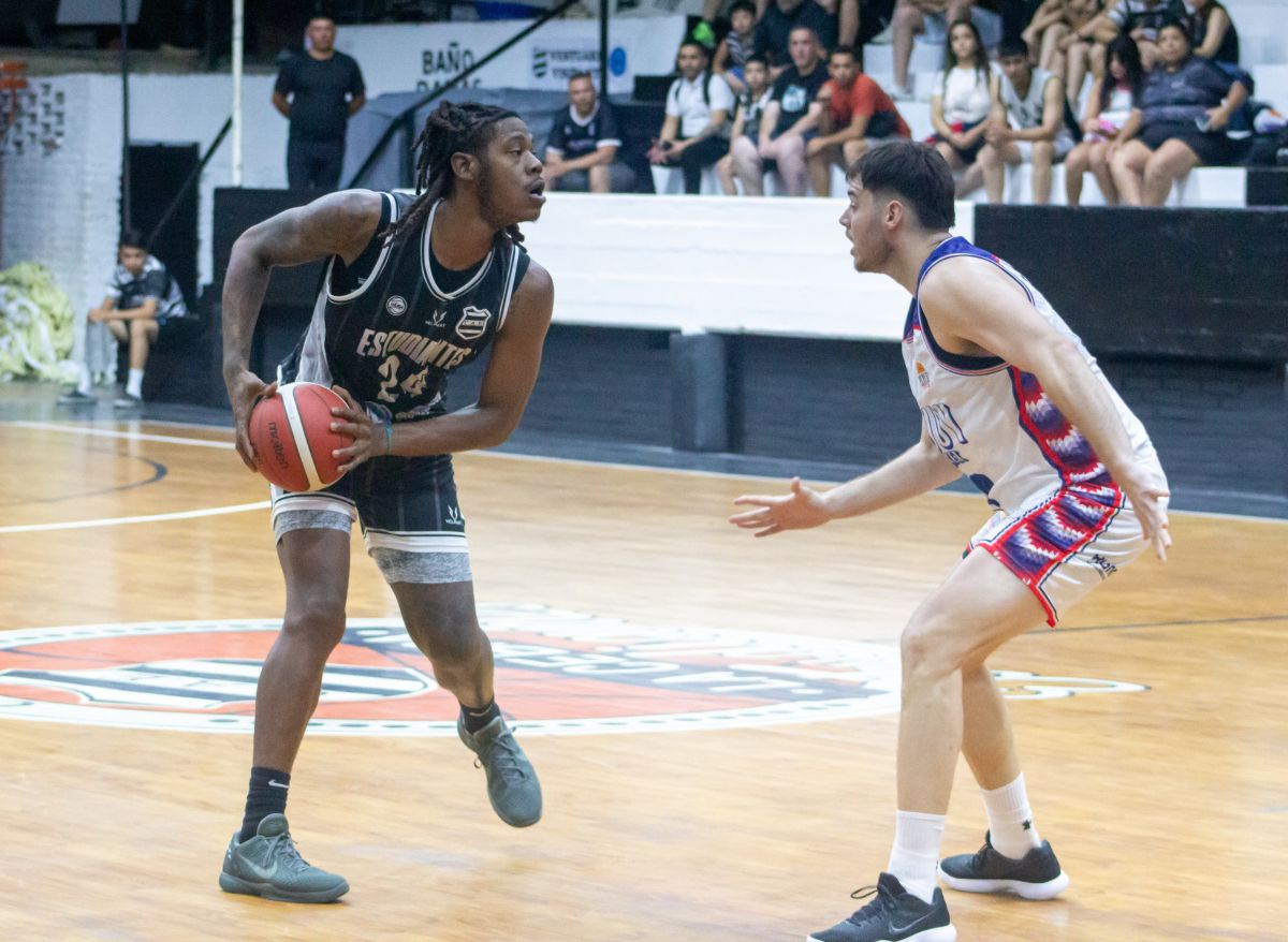 Estudiantes debutó con una victoria en la nueva temporada de la Liga Argentina