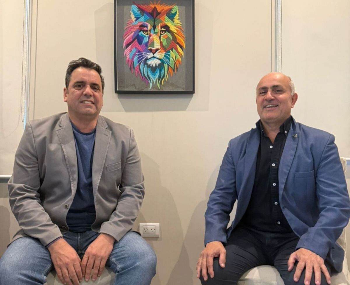 Lisandro Catalán recibió a “Caco” Molinuevo y acordaron trabajar en conjunto por Tucumán