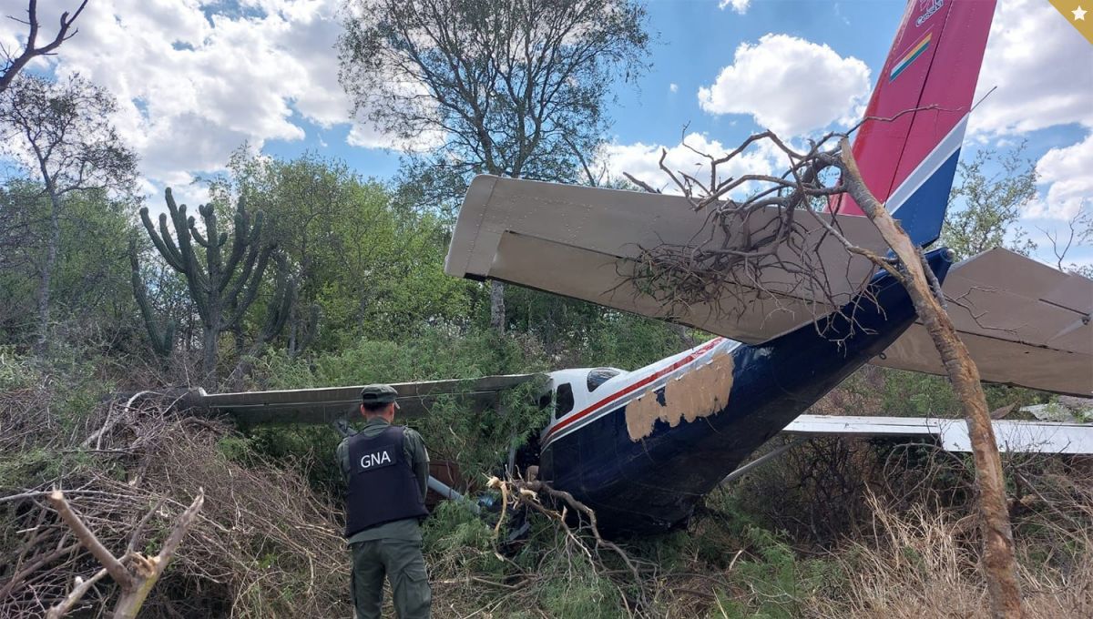 Cayó una avioneta con droga a menos de 50 kilómetros de Tucumán