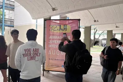 Voces de adolescentes y jóvenes inspiran nuevas formas de prevenir el suicidio