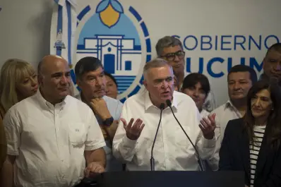 Tucumán y los payasos de un circo vacío